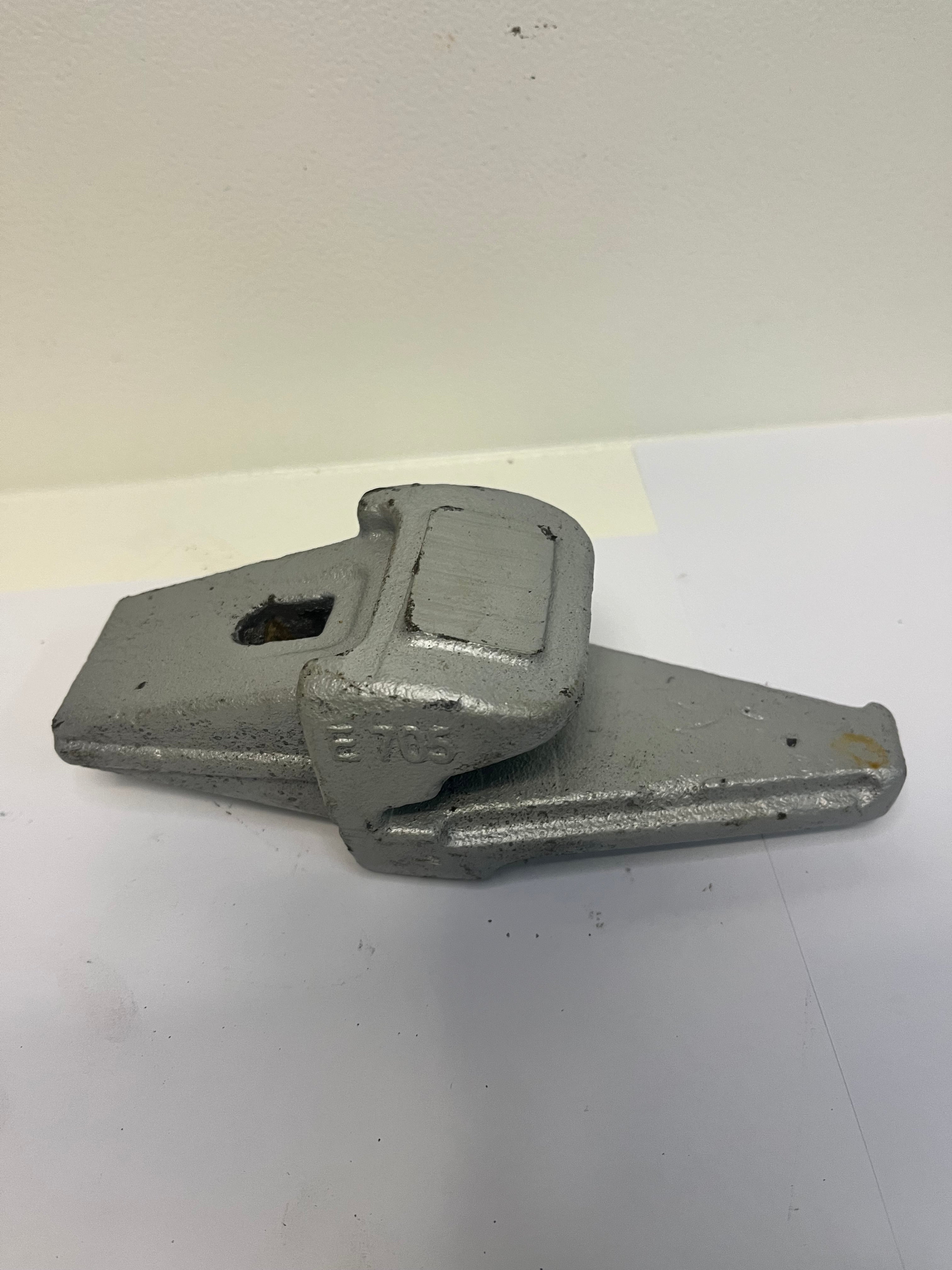 Dente E 725R